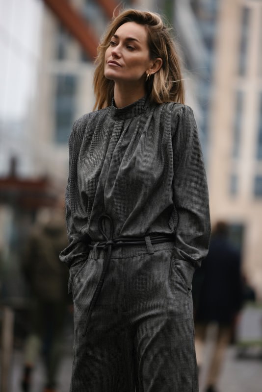 THE DINE TOP